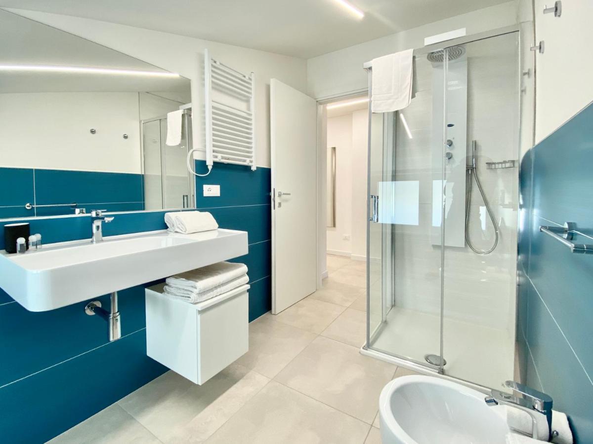 Em Apartments Lignano Sabbiadoro Exterior photo